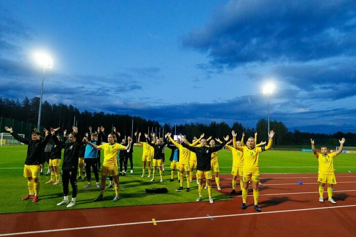Lietuvos moterų futbolo rinktinė nugalėjo estes