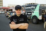 Po varginančios kelionės „ConnectPay Racing“ trijulė pasinėrė į Dakaro formalumus