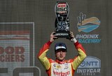 Malūkas „IndyCar“ lenktynėse iškovojo vietą ant podiumo, Schumacheris turėjo problemų boksuose