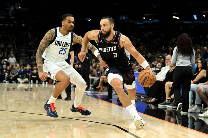 „Suns“ pratęsė „Mavericks“ nesėkmių seriją