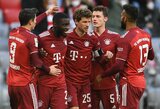 R.Lewandowskis pelnė dublį, o „Bayern“ sutriuškino „Bundesliga“ autsaiderius
