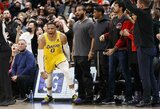 R.Westbrooko išplėštame pratęsime „Lakers“ susitvarkė su „Raptors“