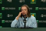 Pirmą turnyrą po prarasto WTA reitingo lyderės statuso žaidusi I.Swiatek netikėtai iškrito ketvirtfinalyje