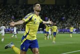 Trečius metus iš eilės Cristiano Ronaldo – daugiausiai uždirbantis pasaulio sportininkas, Curry pagerino Jameso rekordą