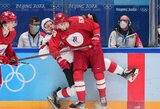 Startavo olimpinis vyrų ledo ritulio turnyras: kuriozinis šveicarų įvartis į savus vartus lėmė rusų pergalę