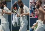 ATP turnyre Vašingtone – vos nenualpęs T.Fritzas ir marškinėlius susiplėšęs B.Paire