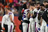 NFL rungtynės nutrauktos dėl sustojusios D.Hamlino širdies: „Artimiausios valandos bus lemiamos“