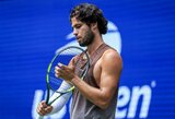 Titulą ginantis Alcarazas „US Open“ startavo užtikrinta pergale, Wawrinka atsisveikino su „Didžiojo kirčio“ turnyrais