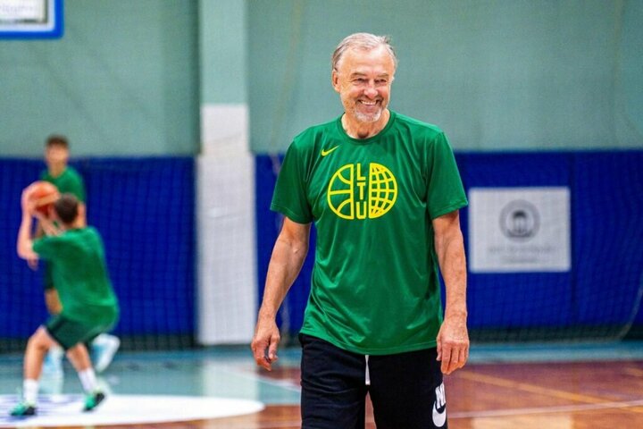 Rungtynių seriją su NCAA krepšininkais pradedantis Mindaugas Lukošius: „Pamatysime, ką reiškia žaisti aukštame lygyje“