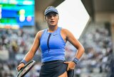 WTA 1000 turnyre – neįtikėtinas Raducanu „subyrėjimas“ ir vėl traumą patyrusi olimpinė čempionė