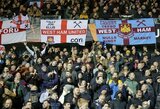 Internetą apskriejęs vaizdo įrašas: „West Ham“ fanas mače su „Genk“ prarado pirštą?