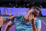 O.Jabeur „WTA Finals“ turnyre nesulaikė ašarų ir pažadėjo paaukoti pinigų Palestinai: „Tai ne politinė žinutė, tai – žmogiškumas“