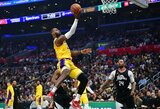 Per kėlinį didžiulį deficitą panaikinusi „Lakers“ laimėjo miesto derbį