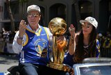 NBA nubaudė „Warriors“ savininką 0,5 mln. JAV dolerių bauda