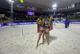 Istorinę pergalę iškovojusios M.Paulikienė ir A.Raupelytė tęsia žygį pasaulio paplūdimio tinklinio čempionate
