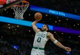 „Celtics“ atkrintamąsias pradėjo 32 taškų pergale