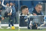 Incidentas Italijos taurės rungtynėse: M.Sarri atsidūrė nokdaune