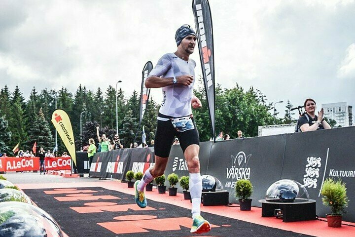 Edgaras Deduchovas įveikė „Ironman“ pasaulio čempionato distanciją Havajuose