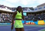 Neįtikėtina: 17 dvigubų klaidų per 2 setus padariusi C.Gauff Indian Velse pateko į pusfinalį