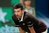 Djokovičius krito Šanchajuje – Hurkaczas pirmą kartą įveikė legendinį serbą
