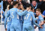 K.De Bruyne ir R.Mahrezas pelnė po dublį, o „Man City“ miesto derbyje užtikrintai pranoko „Man Utd“