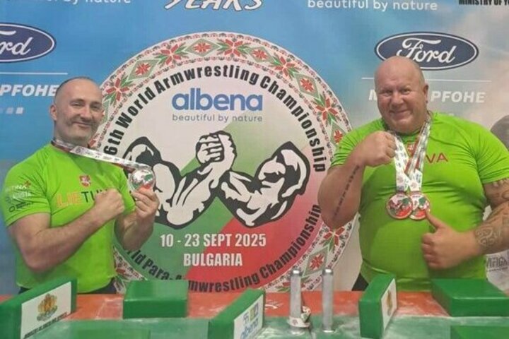 Pasaulio rankų lenkimo čempionate – lietuvių medaliai