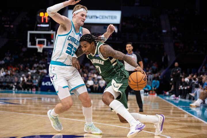 „Bucks“ atleido vieną lyderių – daugiau galimybių Jakučioniui