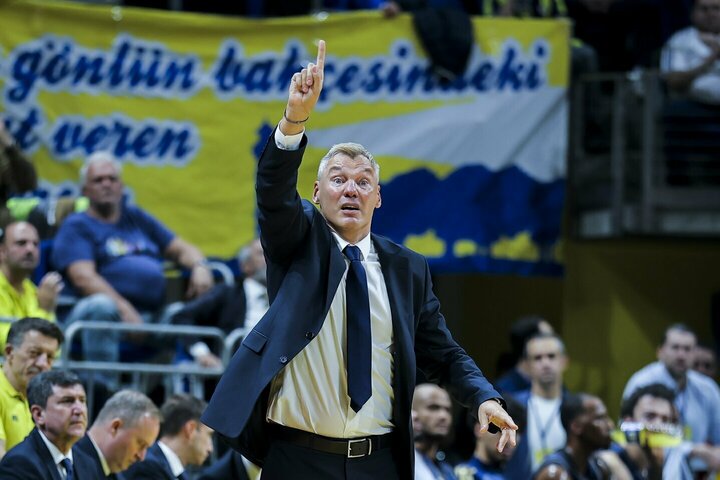 Mačo pabaigoje smogusi „Fenerbahče“ išlieka nesuklupusi