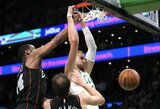 K.Porzingis sužaidė sezono mačą, „Celtics“ po pratęsimo palaužė 28 kartą iš eilės pralaimėjusią „Pistons“