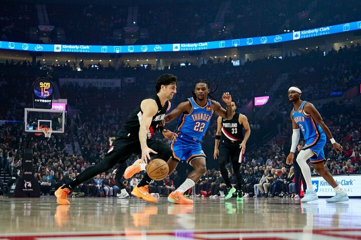 NBA čempionai patyrė pirmąją sezono nesėkmę