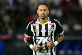 90 minučių žaidęs Neymaras pelnė įvartį prieš „Flamengo“, džiaugėsi nauja pradžia  