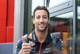 Permainos sezono įkarštyje: „AlphaTauri“ atleido N.de Vriesą ir pasikvietė D.Ricciardo