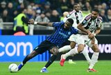 „Inter“ ir „Juventus“ rungtynių baigtį nulėmė teisėjo klaida? Penkių įvarčių trileryje Turino klubas liko dešimtyje