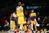 L.Jamesas ir A.Daviso duetas vedė „Lakers“ į pergalę