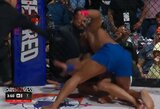 49-erių Yoelis Romero sugrįžo su trenksmu: sutrupino varžovo žandikaulį
