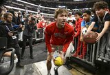 Buzelis po įspūdingo pasirodymo citavo NBA žvaigždę