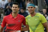 „Nadaliui tai kainavo karjerą“: S.Tsitsipas palygino N.Djokovičiaus ir R.Nadalio požiūrį į profesionalų sportą
