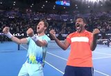 Šiuolaikinėje teniso eroje to dar nebuvo: 43-ejų R.Bopanna su M.Ebdenu tapo „Australian Open“ nugalėtojais