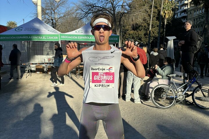 Giedrius Valinčius darsyk pagerino Lietuvos rekordą 10 km distancijoje
