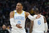 „Lakers“ tariasi dėl trišalių R.Westbrooko mainų