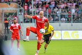 J.Lasicko klubas žengė į antrąjį Čempionų lygos atrankos etapą, M.Ruzgis mušė į „Borussia“ vartus