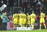 „Borussia“ svečiuose pranoko „Bayer“ futbolininkus 