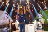 Tokio titulo dar neturėjo: Magnusas Carlsenas iškovojo pasaulio esporto taurę