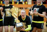 Istorinis Panevėžio rankininkių triumfas ir įspūdinga premija iš merės rankų