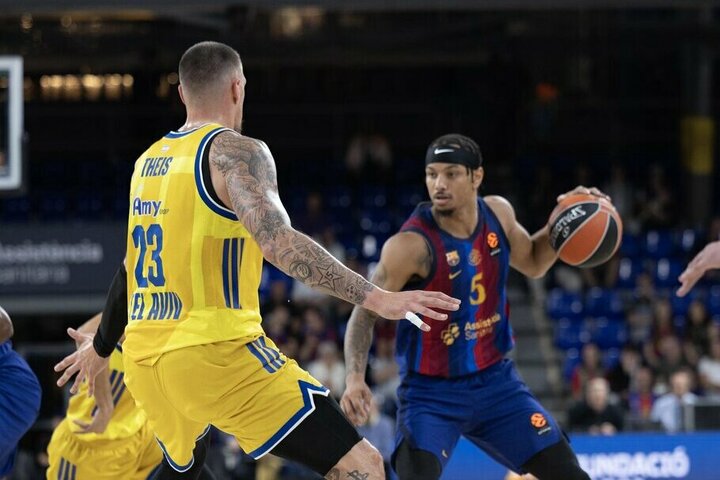 Robinsono tritaškis išplėšė „Barcelona“ pergalę