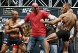Legendinio Jose Aldo prisiminimai: užgesus kameroms Conoras McGregoras nuolat uostė ir gėrė