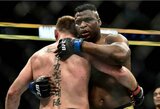 Francisas Ngannou pirmą kartą pasisakė apie pražūtingą avariją