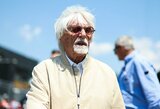 95-erių Bernie Ecclestone'as su šautuvu oro uoste sukėlė pareigūnų susidomėjimą
