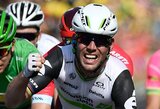 M.Cavendishas laimėjo dar vieną „Tour de France“ etapą ir visų laikų įskaitoje pakilo į antrą vietą