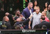 Jake'as Paulas pratrūko po Dana White'o pasirinkto laiko paskelbti McGregoro sugrįžimą: „Narkomanas grįžo. Tai tik parodo, kokie jie yra įsitempę“
